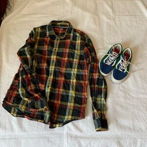 VANS Set Shirt and Blue Sneakers